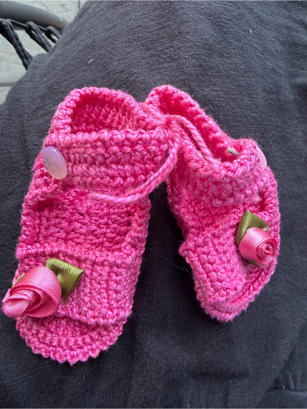 Handmade Crochet Baby Sandals in Bright Pink with Rosette